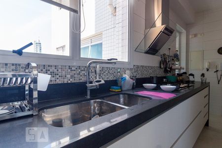 Apartamento à venda com 210m², 3 quartos e 4 vagasCozinha