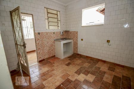 Apartamento para alugar com 85m², 2 quartos e sem vagaCozinha