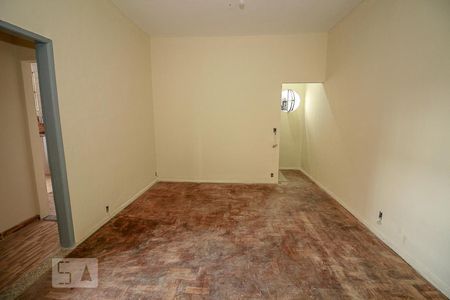 Apartamento para alugar com 85m², 2 quartos e sem vagaSala