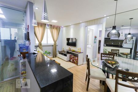 Sala de estar de apartamento à venda com 2 quartos, 65m² em Centro, Barueri