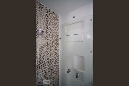 Apartamento para alugar com 68m², 3 quartos e 2 vagas Apartamento para alugar com 68m², 3 quartos e 2 vagasBanheiro