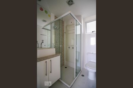 Apartamento para alugar com 68m², 3 quartos e 2 vagas Apartamento para alugar com 68m², 3 quartos e 2 vagasBanheiro