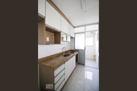 Apartamento para alugar com 68m², 3 quartos e 2 vagas Apartamento para alugar com 68m², 3 quartos e 2 vagasCozinha