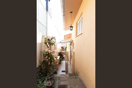 Casa à venda com 400m², 5 quartos e 2 vagasÁrea Lateral