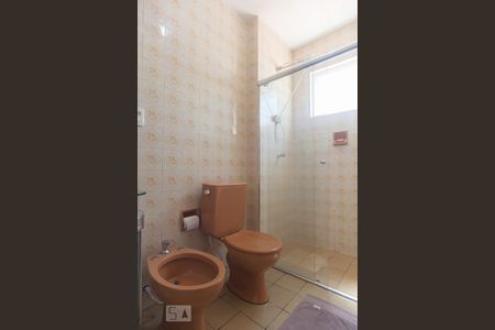 Banheiro de apartamento à venda com 1 quarto, 55m² em Vila Proost de Souza, Campinas