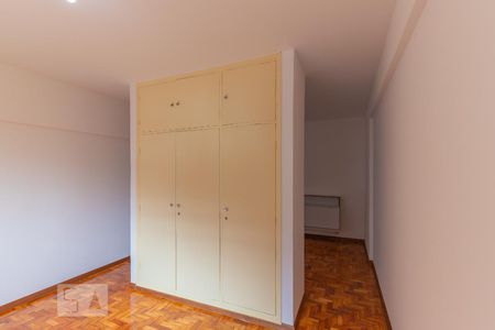 Quarto de kitnet/studio para alugar com 1 quarto, 34m² em Centro, Campinas