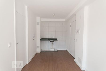 Sala e cozinha  de apartamento para alugar com 1 quarto, 35m² em Cambuci, São Paulo