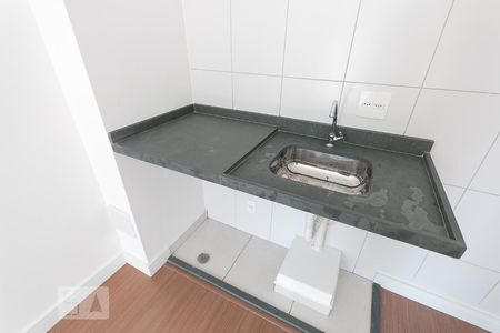 Cozinha  de apartamento para alugar com 1 quarto, 35m² em Cambuci, São Paulo