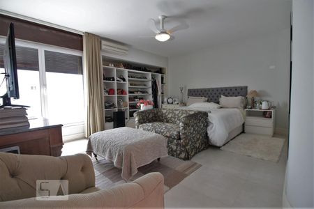 Apartamento à venda com 312m², 4 quartos e 4 vagasSuíte 2