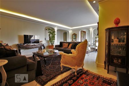 Apartamento à venda com 312m², 4 quartos e 4 vagasSala