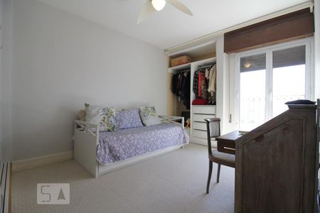 Apartamento à venda com 312m², 4 quartos e 4 vagasQuarto 2