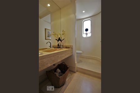 Apartamento à venda com 312m², 4 quartos e 4 vagasLavabo