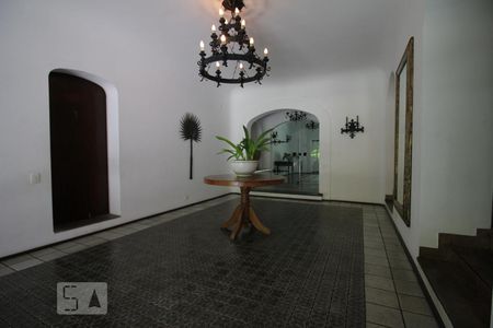 Apartamento à venda com 312m², 4 quartos e 4 vagasHall social