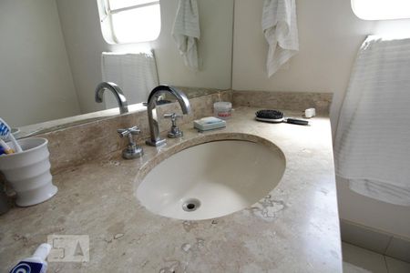 Apartamento à venda com 312m², 4 quartos e 4 vagasPia