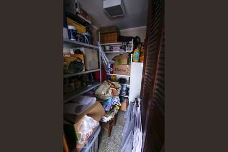 Apartamento para alugar com 170m², 4 quartos e 3 vagas Apartamento para alugar com 170m², 4 quartos e 3 vagasQuarto de Serviço