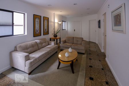 Apartamento para alugar com 170m², 4 quartos e 3 vagas Apartamento para alugar com 170m², 4 quartos e 3 vagasHall Social