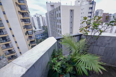 Apartamento para alugar com 170m², 4 quartos e 3 vagas Apartamento para alugar com 170m², 4 quartos e 3 vagasVaranda Suíte 3