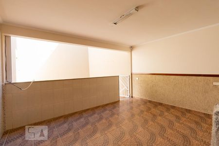 Casa à venda com 280m², 3 quartos e 6 vagasLavanderia