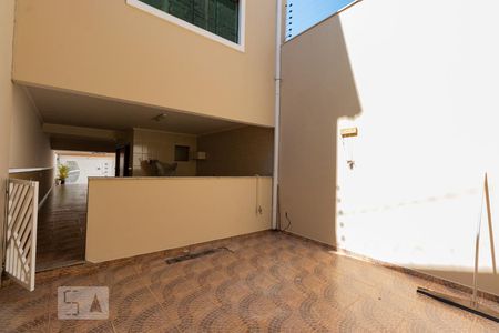 Casa à venda com 280m², 3 quartos e 6 vagasÁrea comum