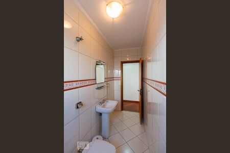 Casa à venda com 280m², 3 quartos e 6 vagasBanheiro 2