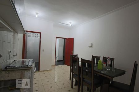 Cozinha de apartamento para alugar com 1 quarto, 45m² em Bela Vista, São Paulo