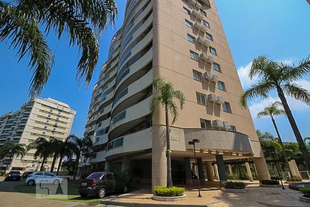 Apartamento à venda com 93m², 3 quartos e 2 vagasFachada