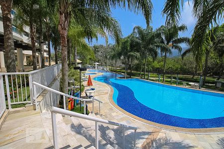 Apartamento à venda com 93m², 3 quartos e 2 vagasPiscina