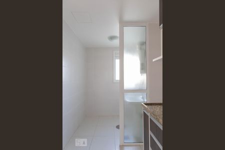 Cozinha de apartamento à venda com 2 quartos, 68m² em Passo da Areia, Porto Alegre
