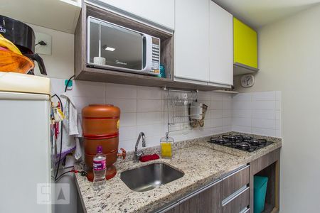 Cozinha de apartamento à venda com 2 quartos, 48m² em Estância Velha, Canoas