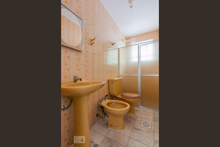 Banheiro Social de apartamento para alugar com 2 quartos, 65m² em Carmo, Belo Horizonte