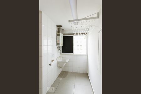 Apartamento para alugar com 65m², 2 quartos e 1 vaga Apartamento para alugar com 65m², 2 quartos e 1 vagaCozinha e Área de Serviço