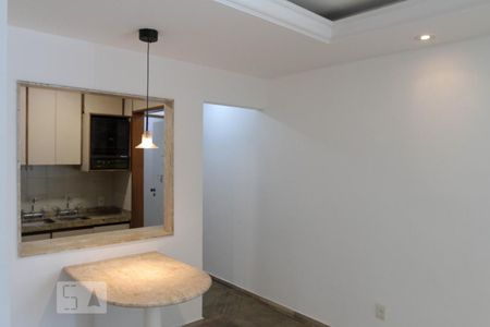 Sala de apartamento para alugar com 2 quartos, 45m² em Ipanema, Rio de Janeiro