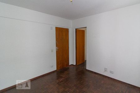 Apartamento para alugar com 1 quarto, 33m² em Rebouças, Curitiba