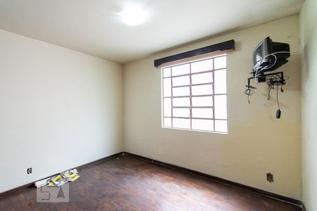 Casa à venda com 200m², 3 quartos e 1 vaga