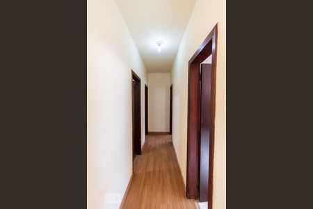 Casa à venda com 200m², 3 quartos e 1 vaga