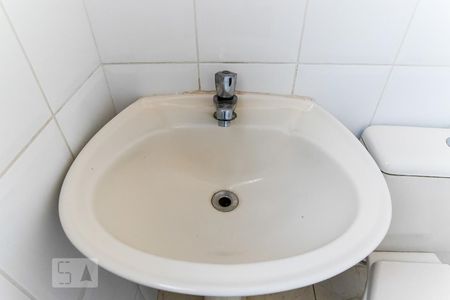 Banheiro de casa à venda com 1 quarto, 70m² em Vila Constança, São Paulo