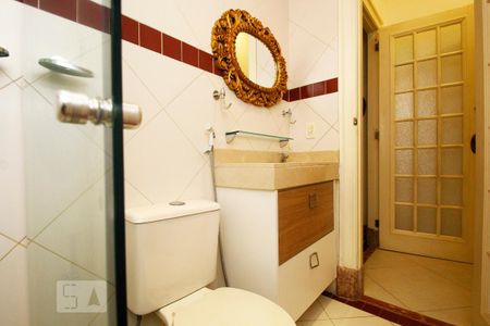 Apartamento à venda com 161m², 3 quartos e sem vagaBanheiro da Suíte