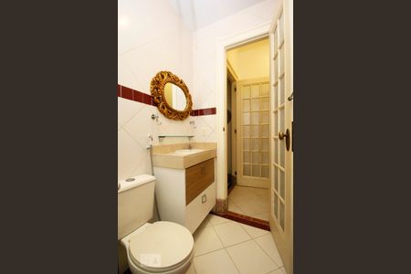 Apartamento à venda com 161m², 3 quartos e sem vagaBanheiro da Suíte