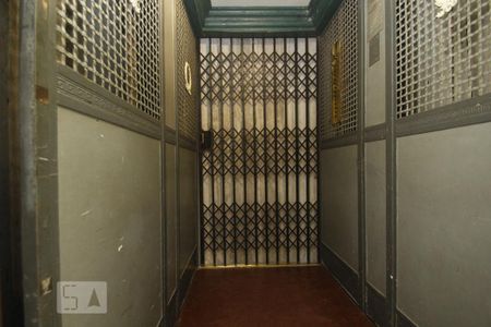 Apartamento à venda com 161m², 3 quartos e sem vagaElevador de Serviço