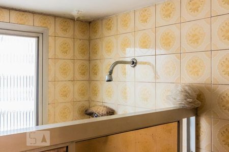 Banheiro da suíte de apartamento para alugar com 3 quartos, 190m² em Indianópolis, São Paulo