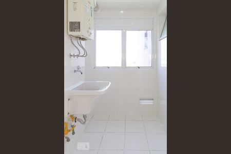 Apartamento à venda com 68m², 3 quartos e 1 vagaÁrea de Serviço