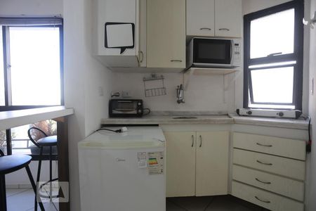Cozinha de apartamento à venda com 1 quarto, 32m² em Centro, São Paulo