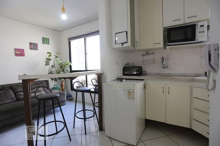 Cozinha de apartamento à venda com 1 quarto, 32m² em Centro, São Paulo