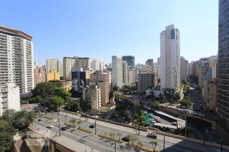 Apartamento à venda com 32m², 1 quarto e 1 vagaVista Salão de Festas