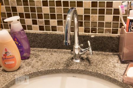 Apartamento à venda com 64m², 3 quartos e 1 vagaBanheiro