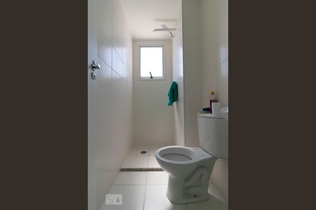 Banheiro de apartamento para alugar com 2 quartos, 40m² em Jardim Belém, São Paulo
