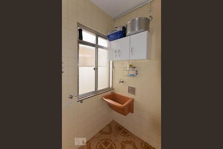 Apartamento à venda com 140m², 2 quartos e sem vagaÁrea de Serviço