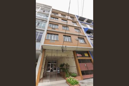 Apartamento à venda com 140m², 2 quartos e sem vagaFachada