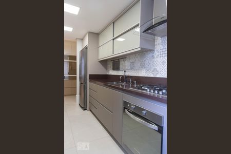Cozinha de apartamento para alugar com 2 quartos, 66m² em Auxiliadora, Porto Alegre