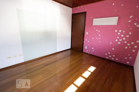 Quarto 2 de casa para alugar com 2 quartos, 70m² em Hauer, Curitiba